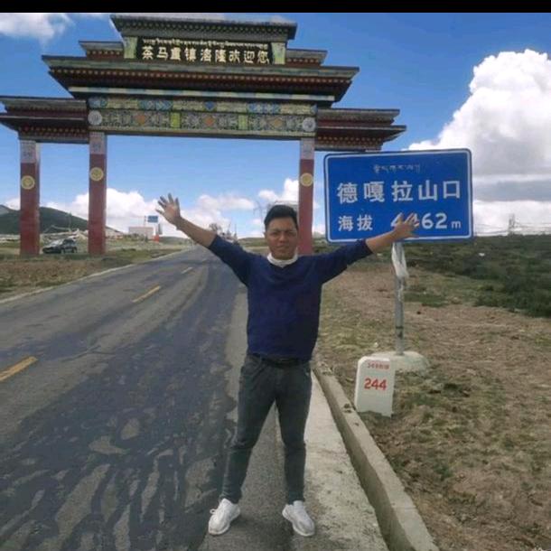 与光同行🇨🇳