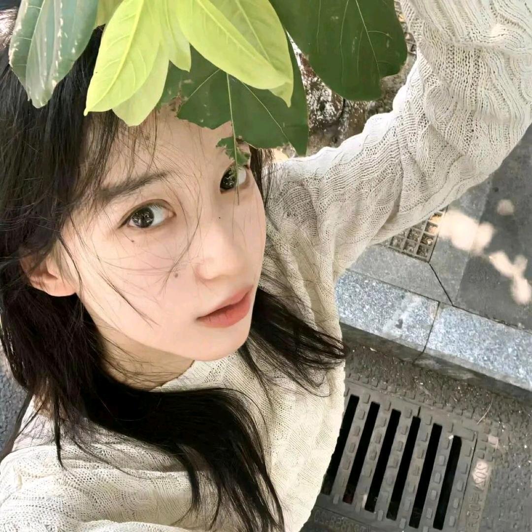 YEYE=