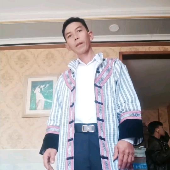 孤单的我带儿子到上海，闯天下