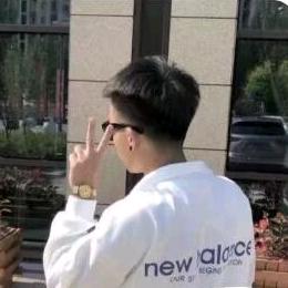༗ 贺小帆🍒