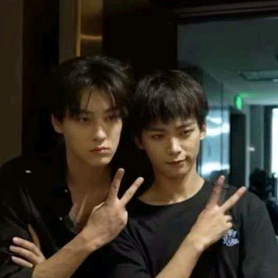 雷子很爱郑月月🌽