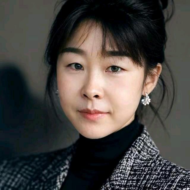 雪含情，梅含笑