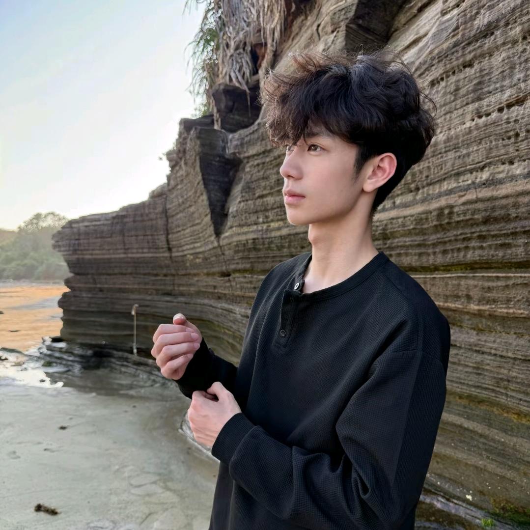 好喜欢抽象的美女