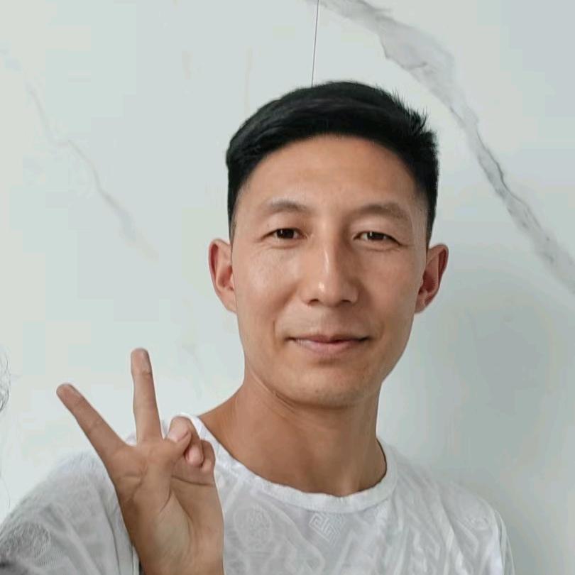 昭通 耿师傅 贴砖
