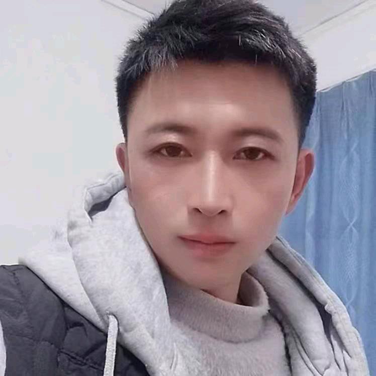 贵州歌手小邓