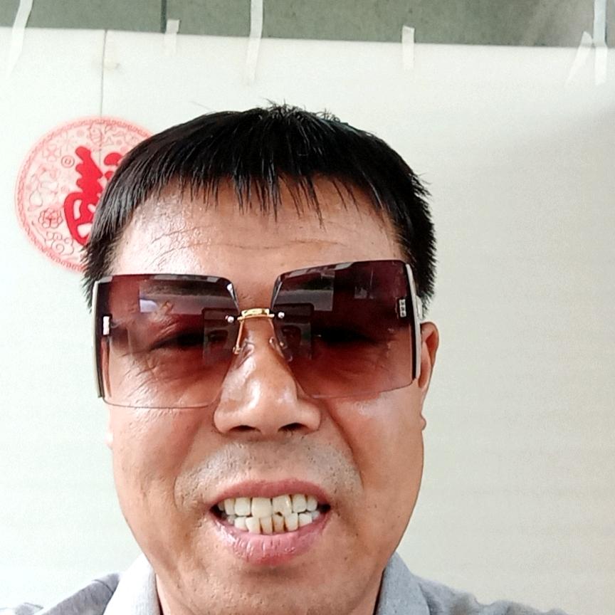 用户9758154048332