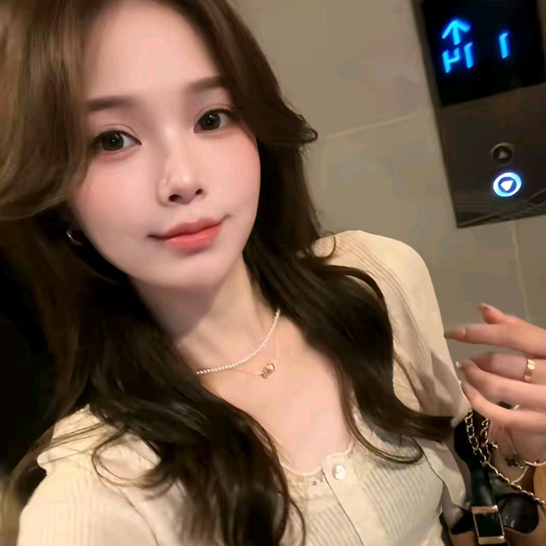 萱萱辰服饰（每日穿搭）