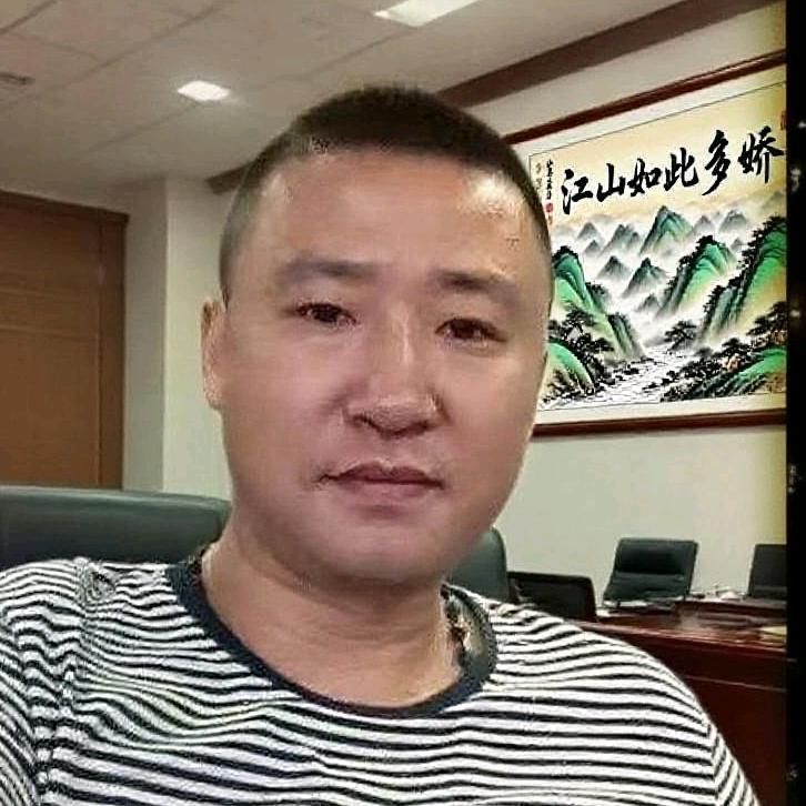 龍在东方