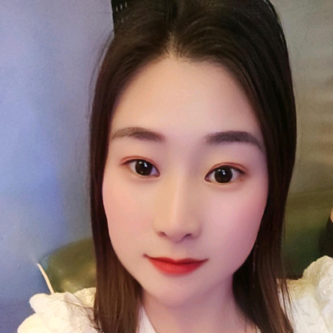 瓷砖小姐姐