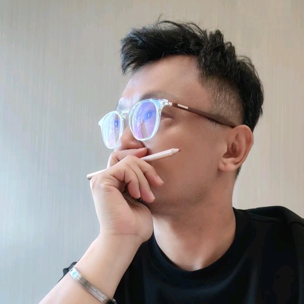 本间末里