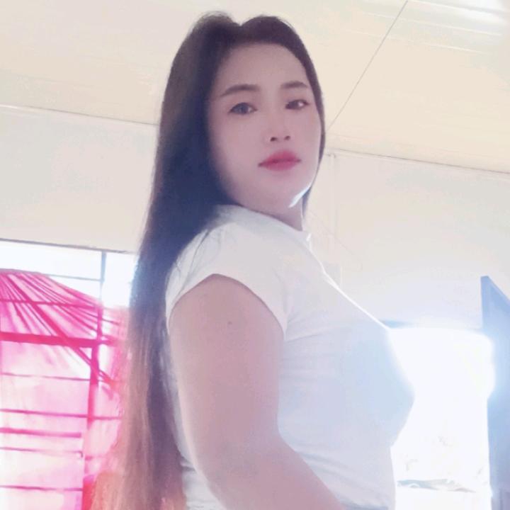 农村姑娘，娜娜