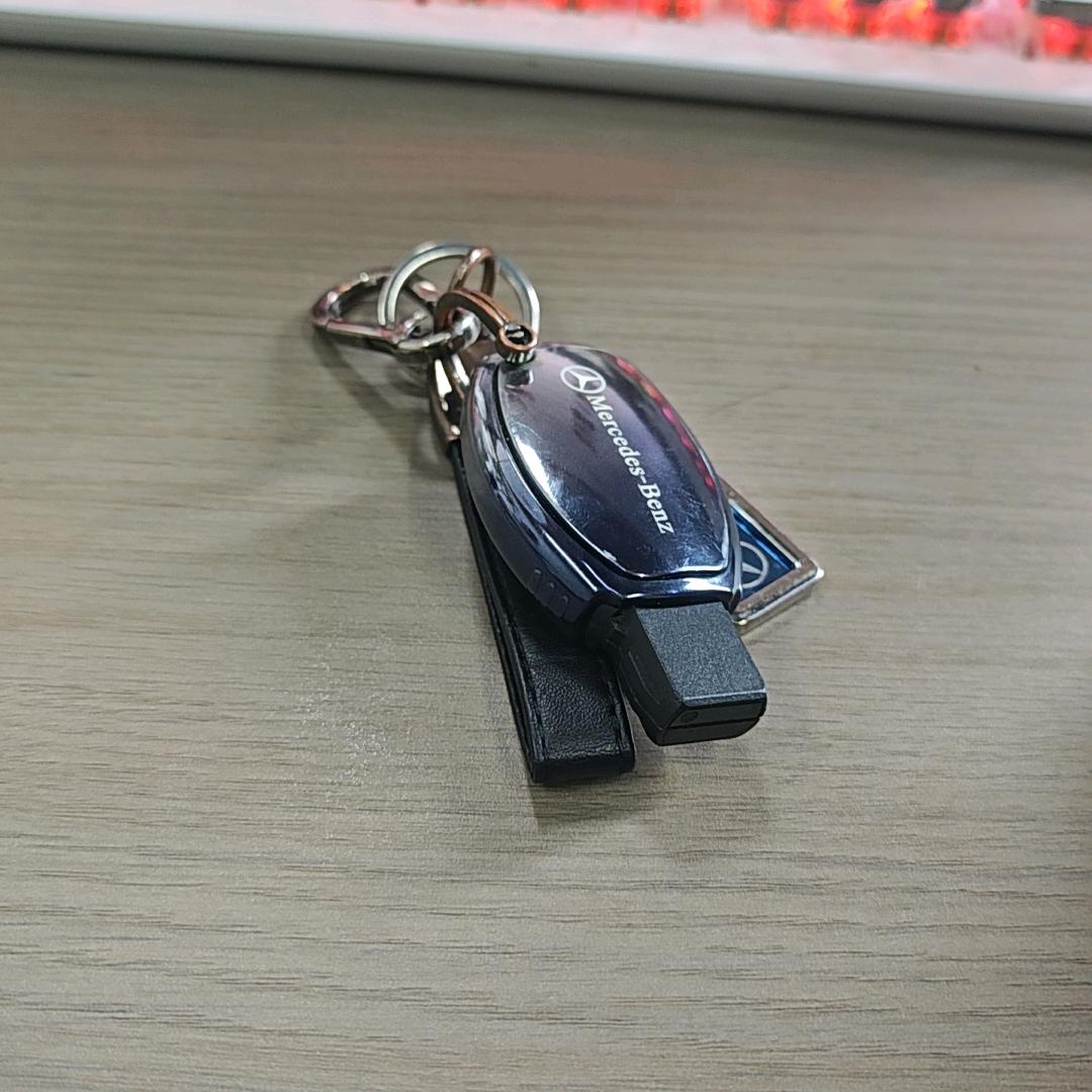撅起
