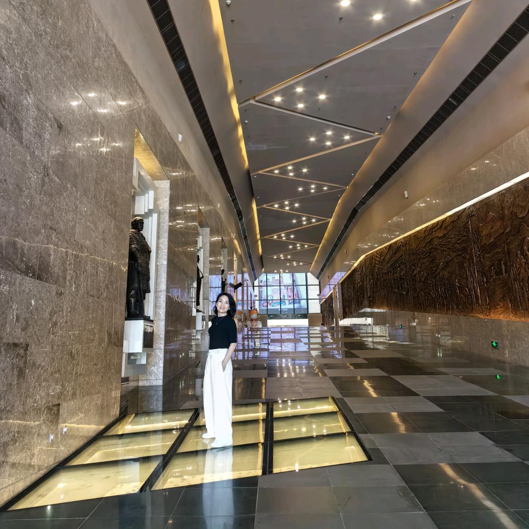 圆正缘文化传播（深圳）有限公司