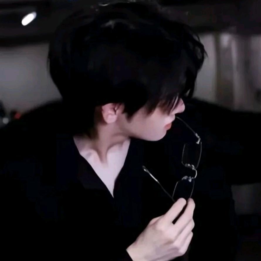 𝒀𝒔.暮辞/顶尖