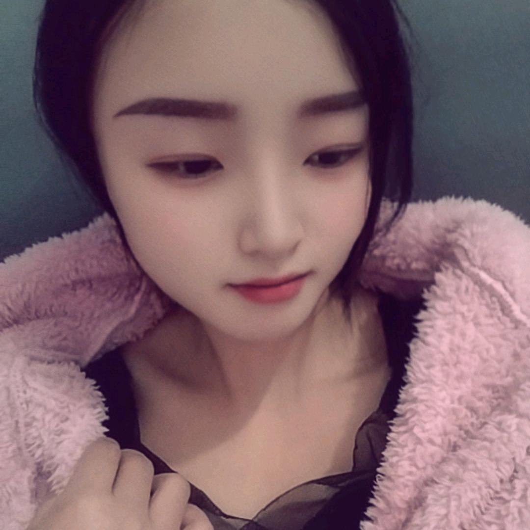 安安♥╣[-_-]╠♥小姐姐