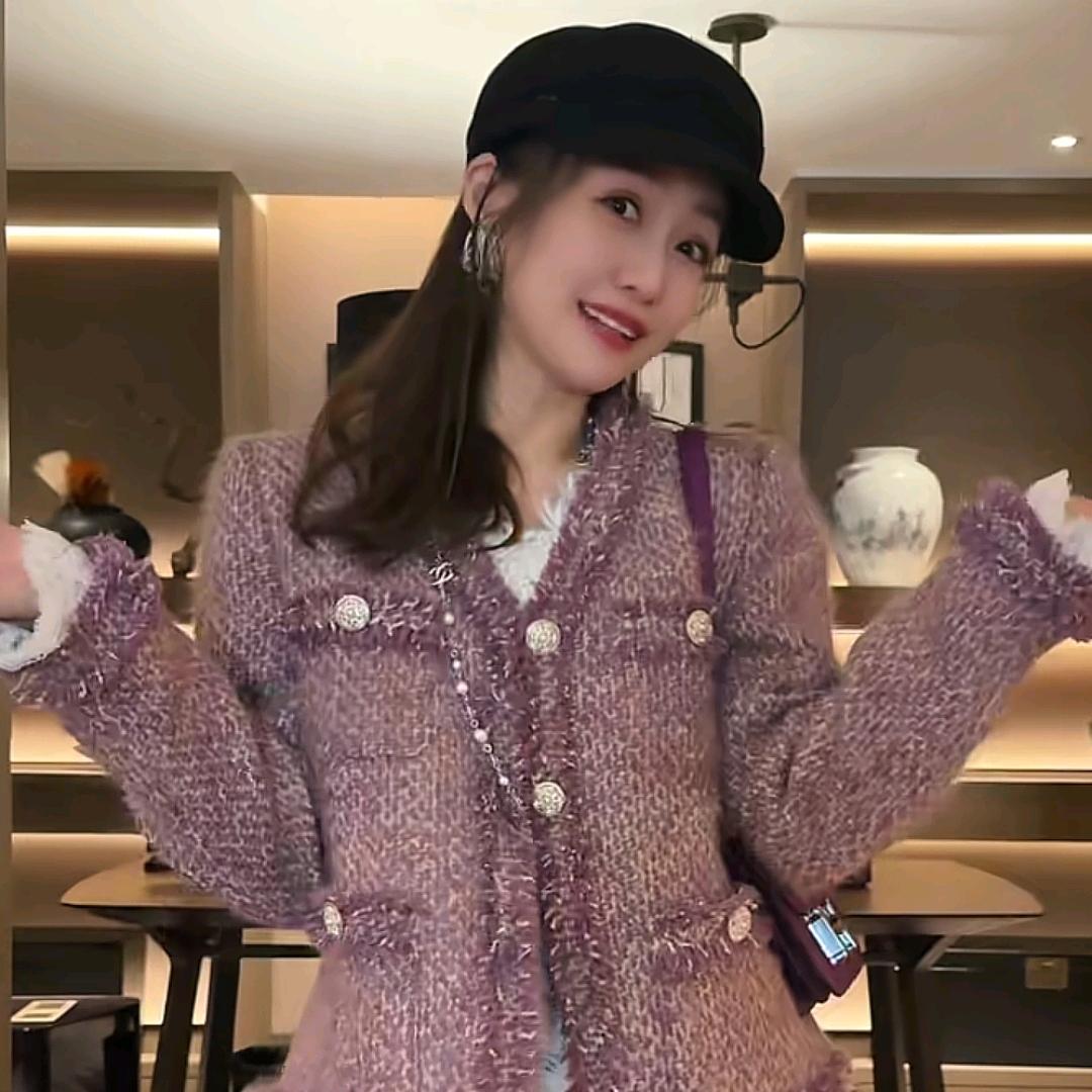 王哈哈WANGHAHA（日常穿搭）