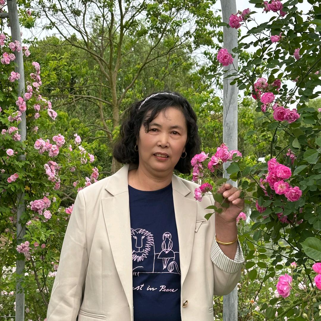 @云朵