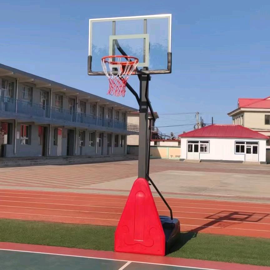经纬体育用品篮球架直销