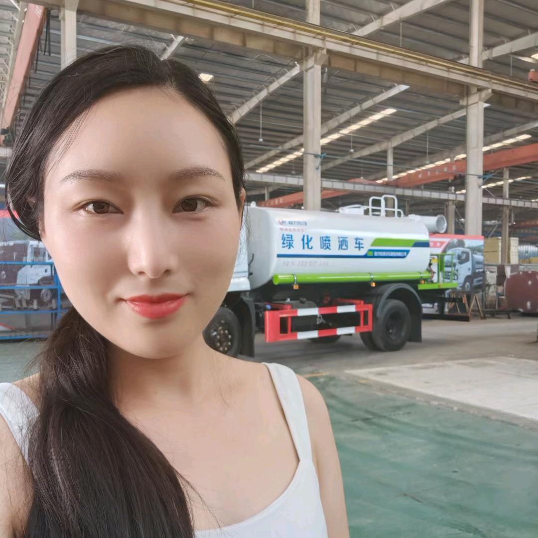 陈部长随州洒水车厂家