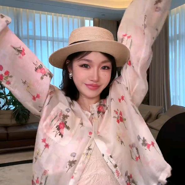 老杨私服小秘书