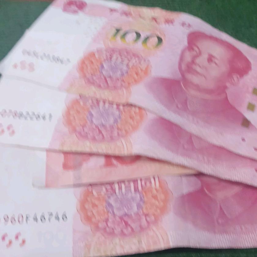 黄昏一响，青春退场。