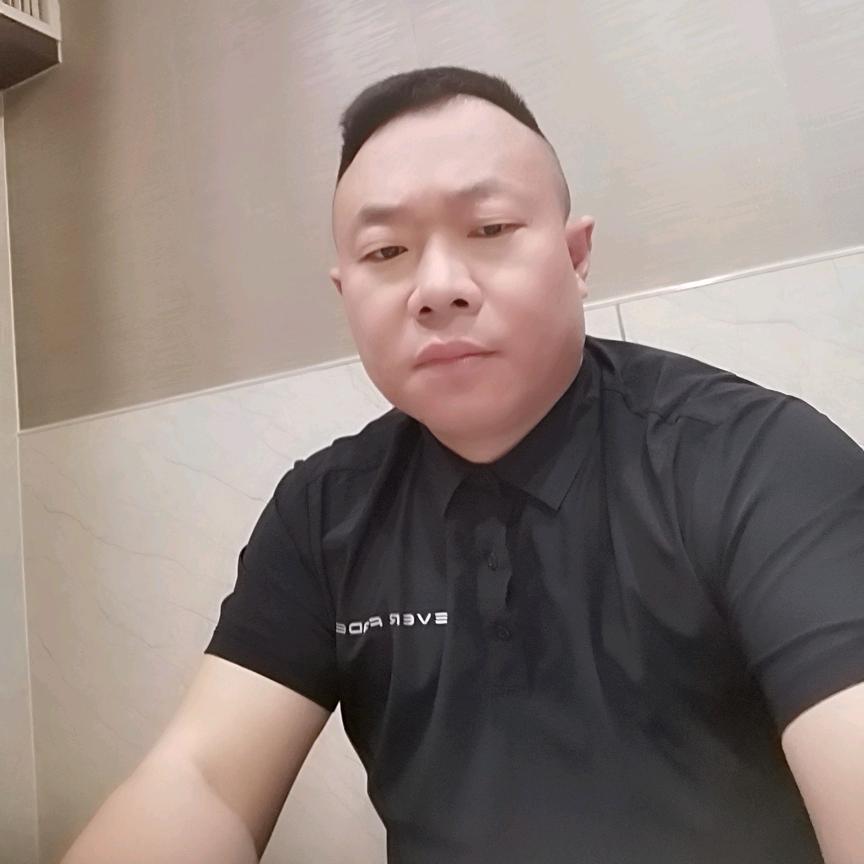 一个男人