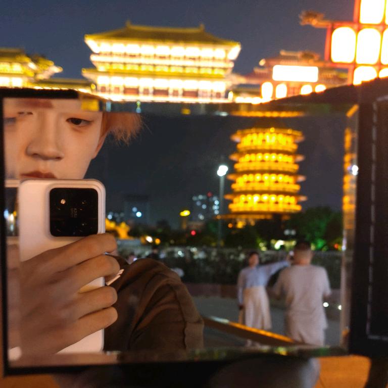 展信佳