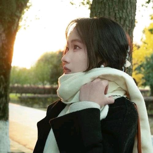 小富婆（关必茴）