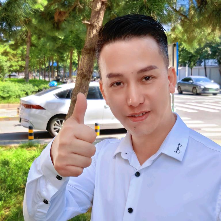 北京烫染发型设计龙哥