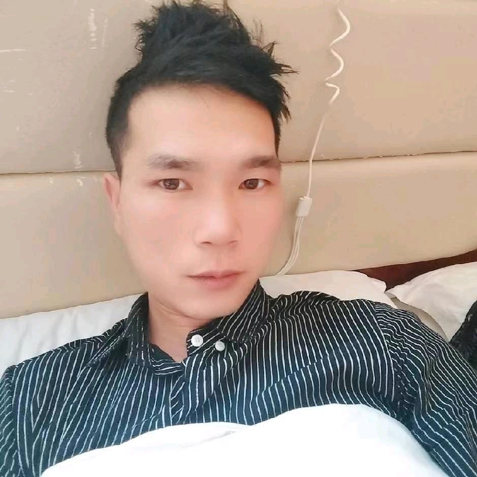 看我几分像从前