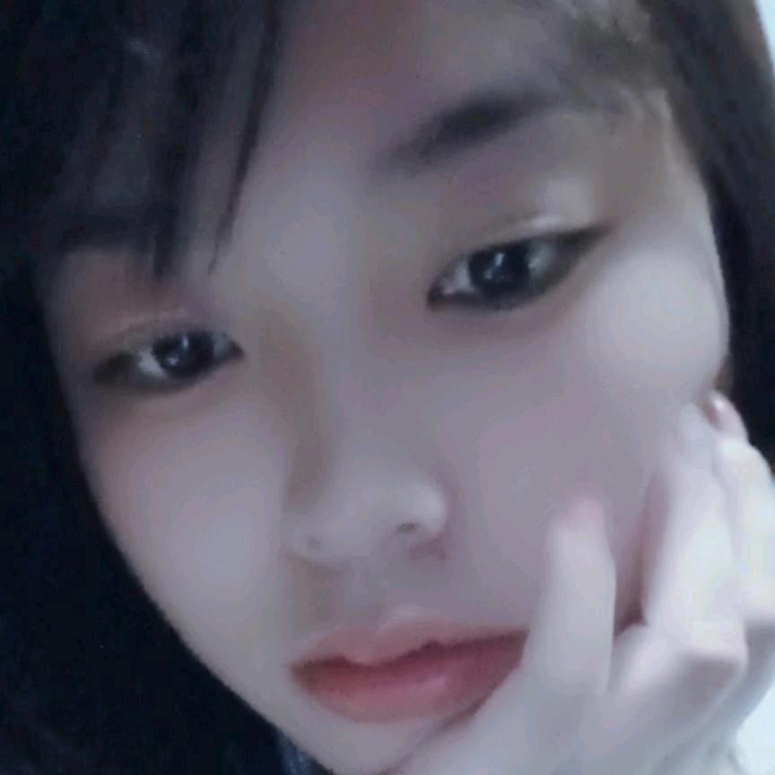 (∗❛ั∀❛ั∗)✧*。
