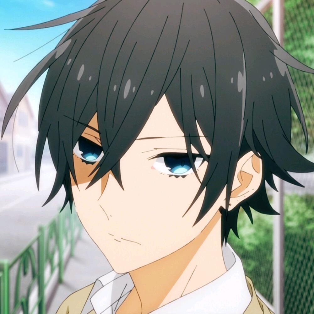 晚风庭院落梅初