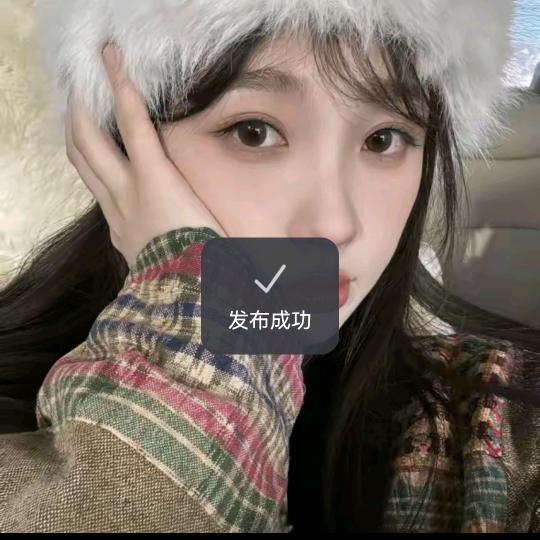 小艺爱吃糖鞋服经营