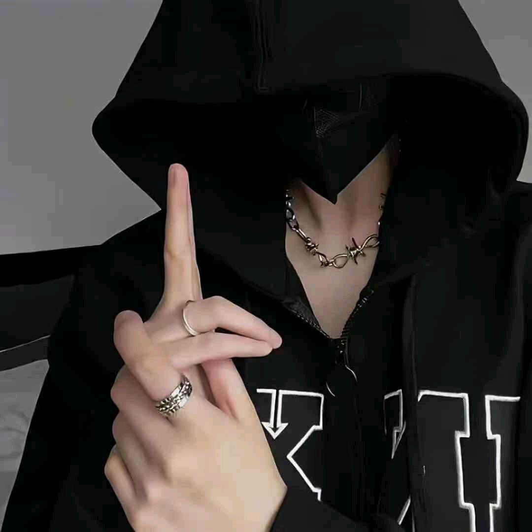 农村何少