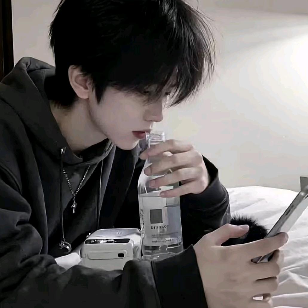 TF.E十一👑大青