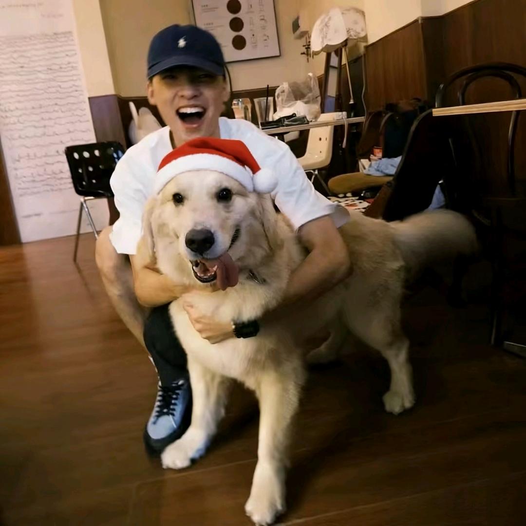 谁喝百岁山.　　　　　　      🪳