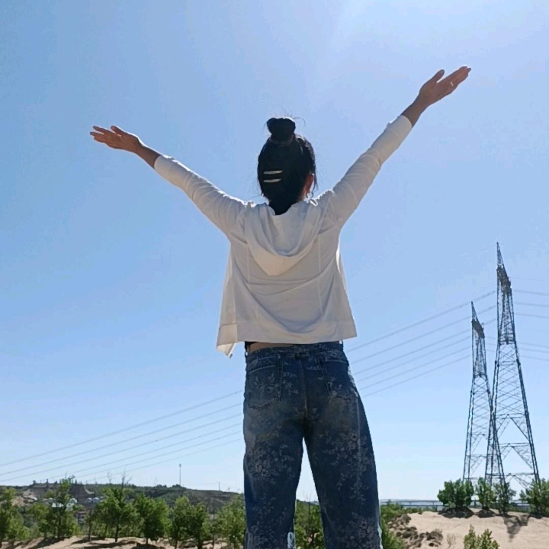 ღ᭄.石燕🎀