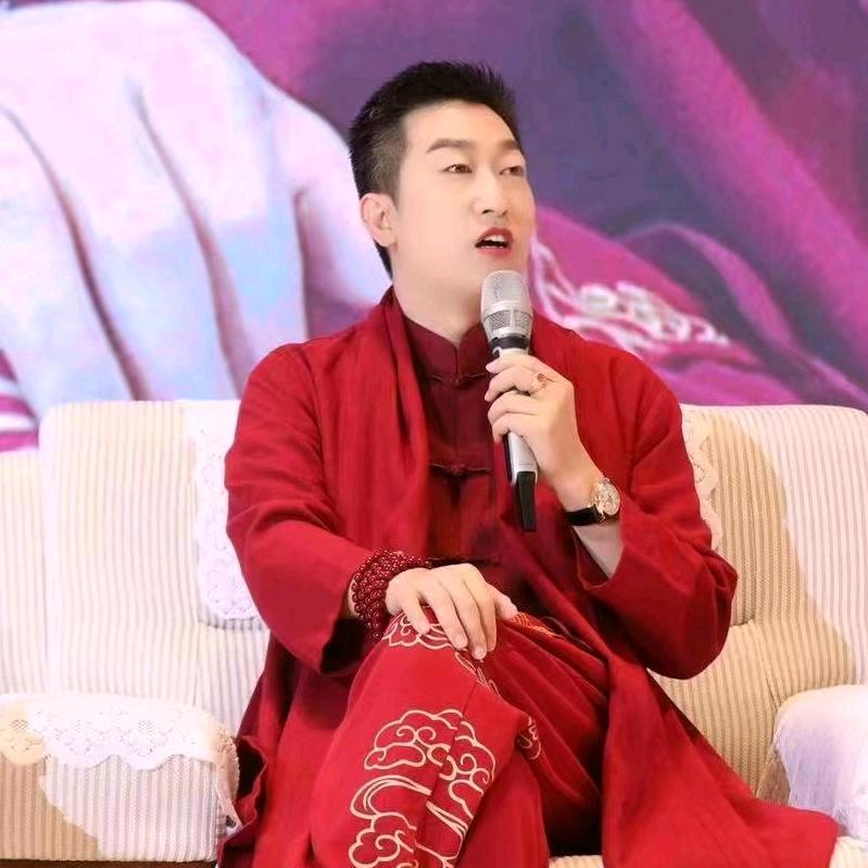 周文強AI财商咨询