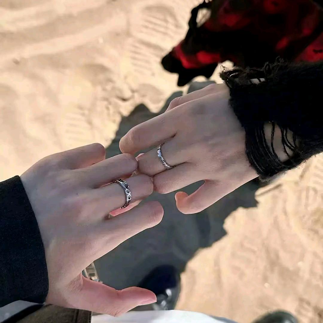 回忆₍˄·͈༝·͈˄*₎◞ ̑̑