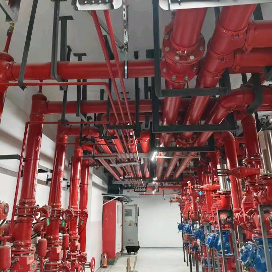 消防施工维保服务80后《邓兵》