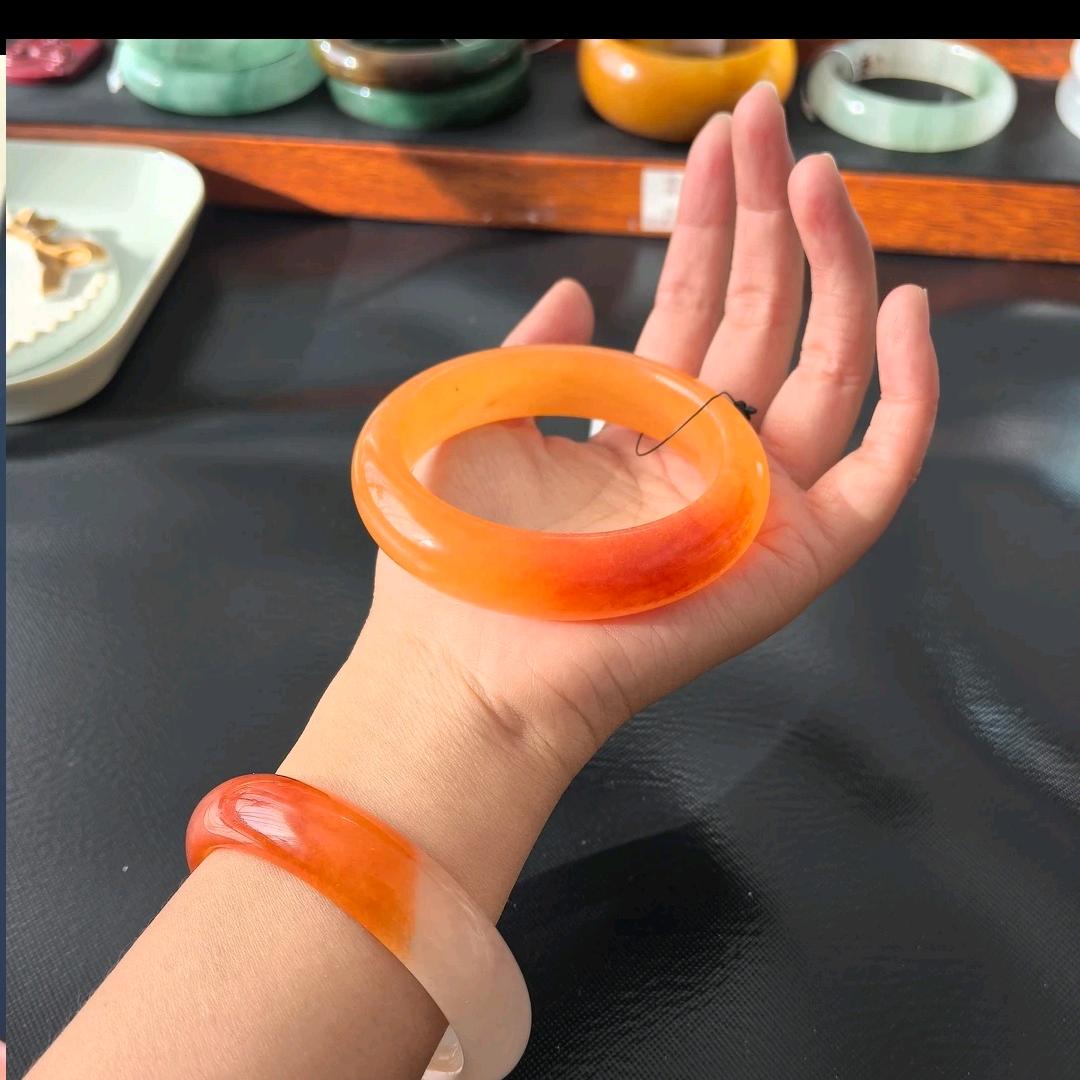 凌越贝玉石