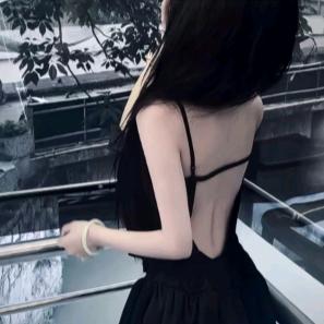 佩佩不是小猫