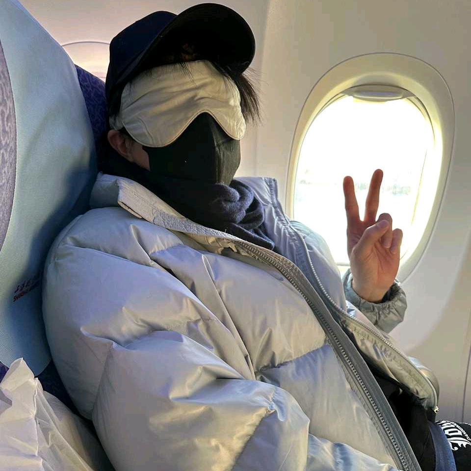 谦谦搬玉米