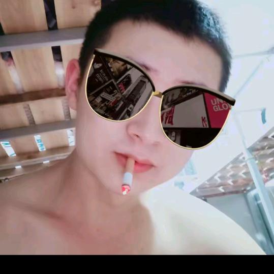 霸道总裁爰你王播翻