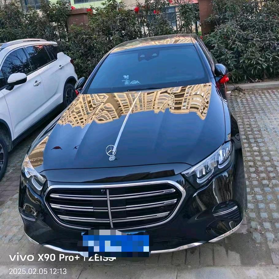 90后跑婚车的一天