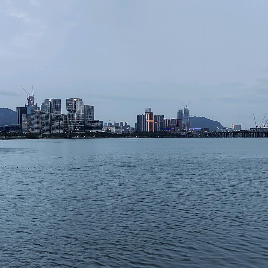 A一笑而过