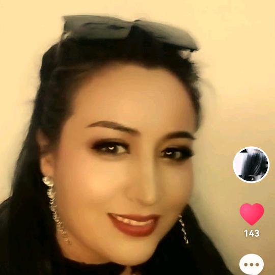 qalikux👰‍♀️paridiyv