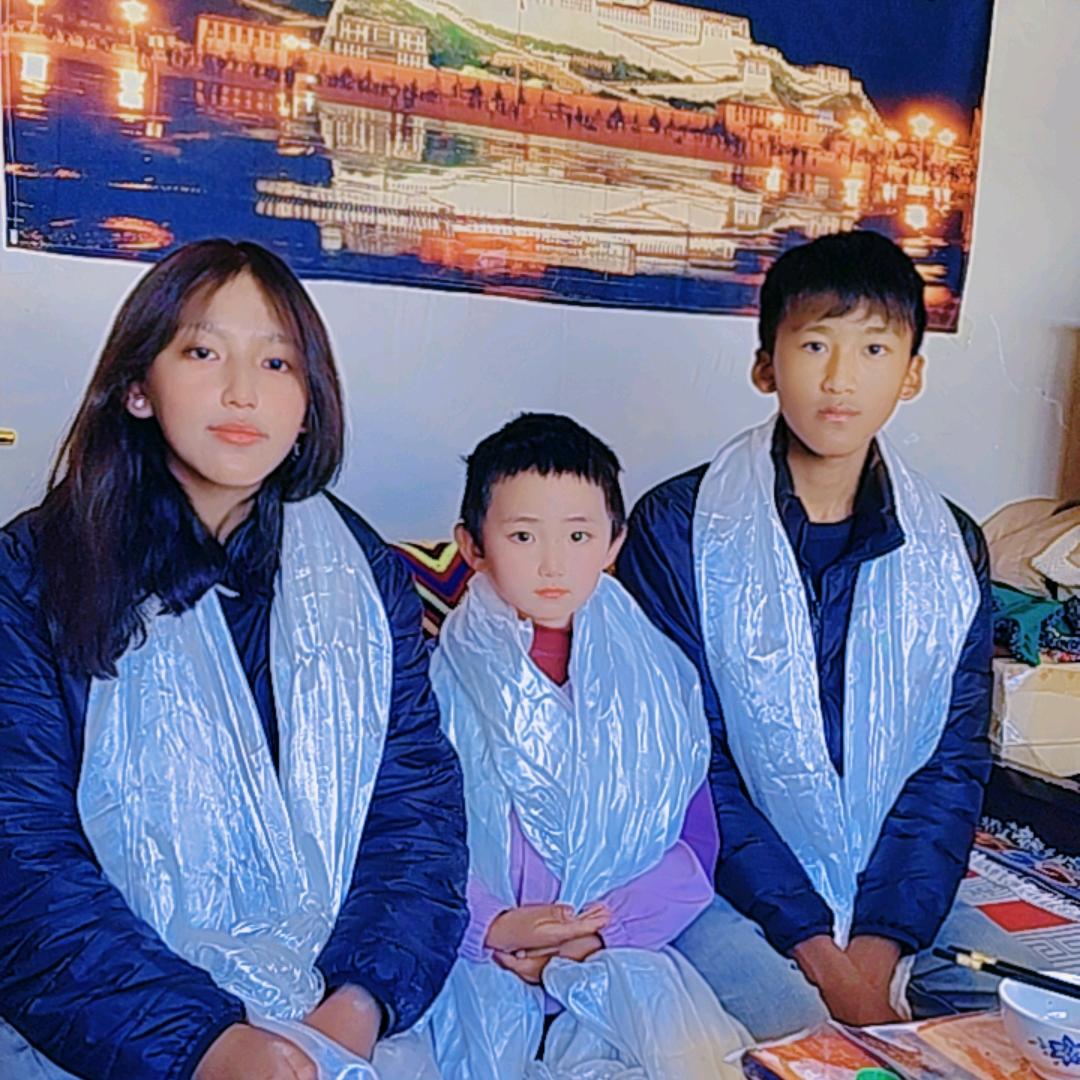 开开心心