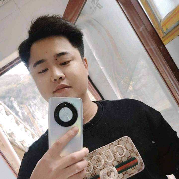 凉城只因旧梦在😏