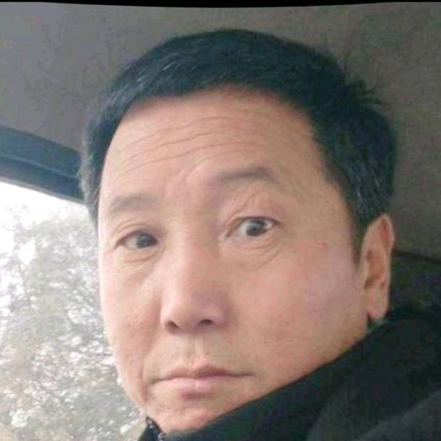 黄文成